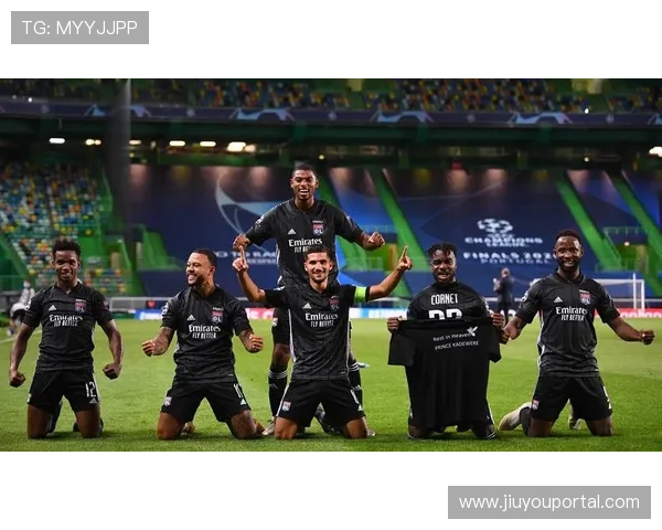 昂热对阵里昂:战术纪律性对决球员个人能力现场直击 昂热对阵里昂:战术纪律性对决球员个人能力现场直击